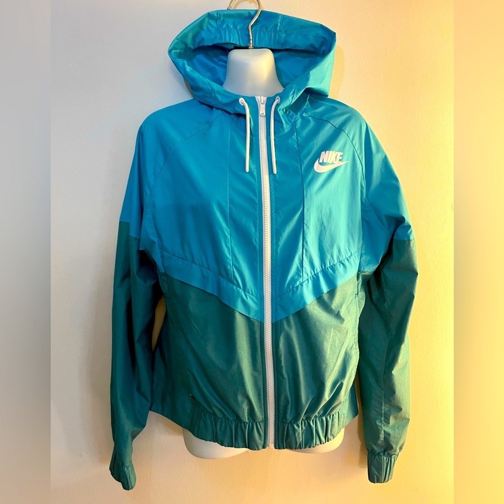Nike Zip up Running Jacket​